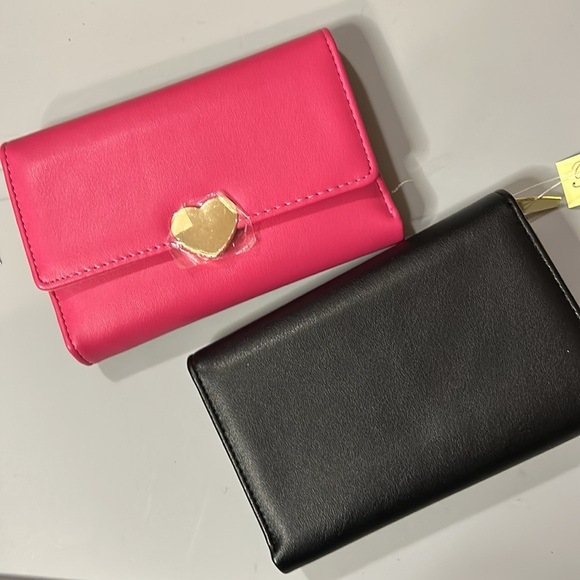 Wallet - Picture 2 of 2